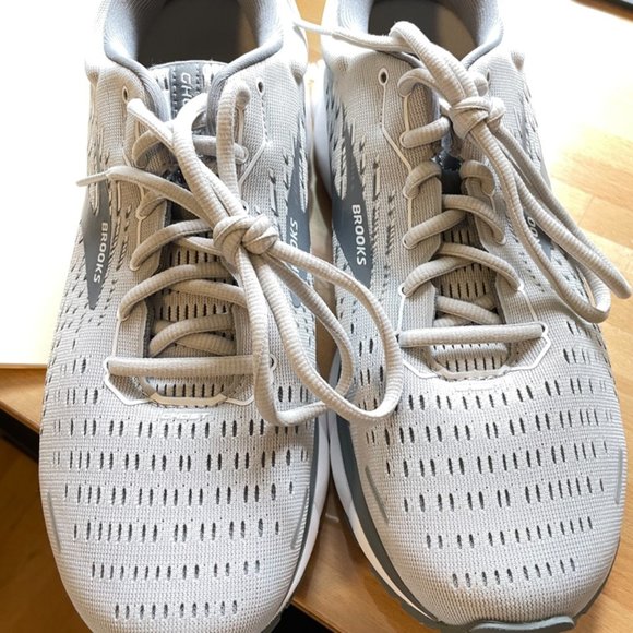 Brooks Shoes - Brooks Women’s Ghost 13